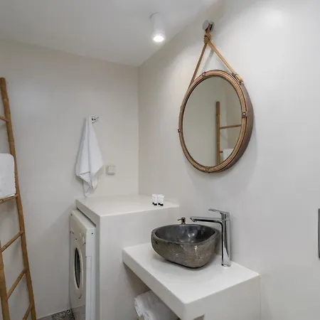 بيت للعطل White Cycladic House *